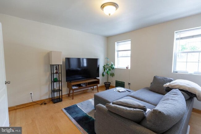 Building Photo - 808 Gaul St