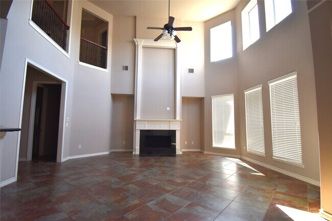Building Photo - 17523 Driftwood Prairie Ln