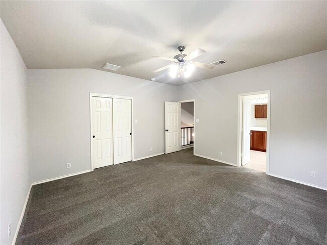 Building Photo - 13608 Pine Warbler Dr