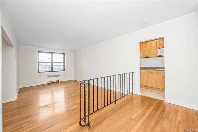 Building Photo - 70 Sherman Ave