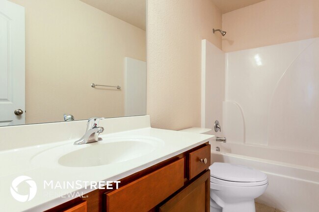 Building Photo - 3213 Dizzy Dean Dr