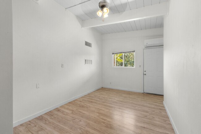 Building Photo - 4926 54th St