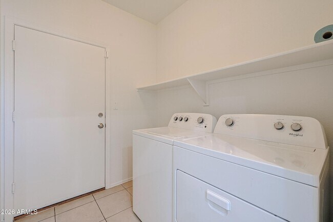 Building Photo - 7993 W Zoe Ella Way