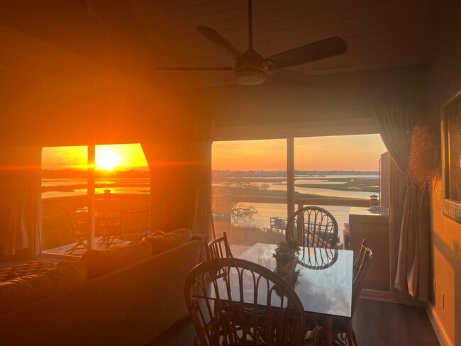 Building Photo - 1859 New River Inlet Rd