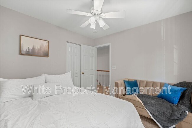 Building Photo - 11339 Dundarrach Ln