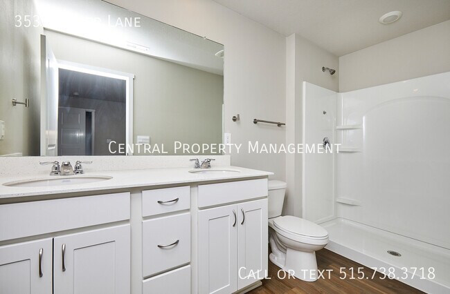 Building Photo - 353 Juniper Dr