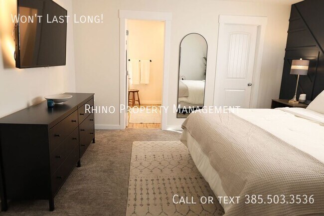 Building Photo - 3411 W Colony Cove