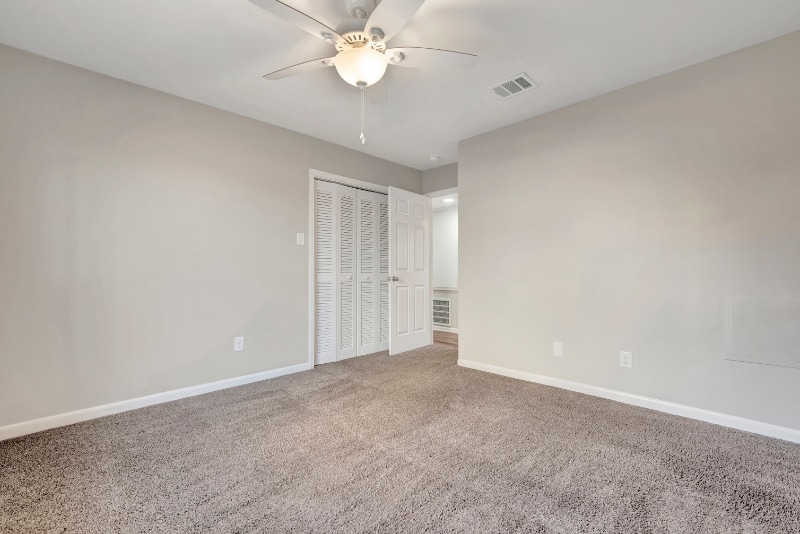 Building Photo - 306 Powers St