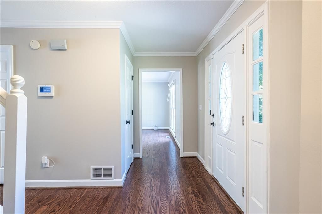 Building Photo - 1093 Wash Lee Dr SW