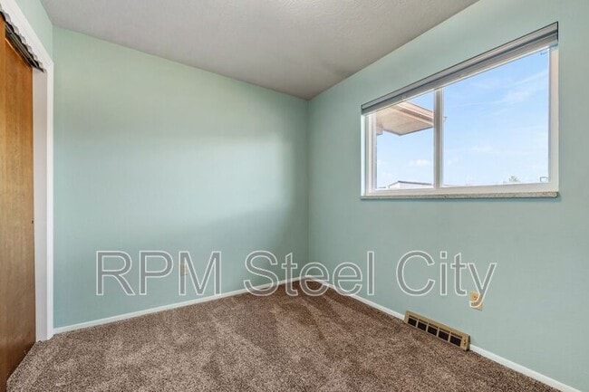 Building Photo - 61 University Cir