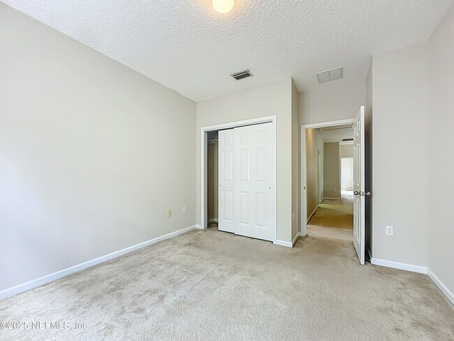 Building Photo - 5663 Greenland Rd