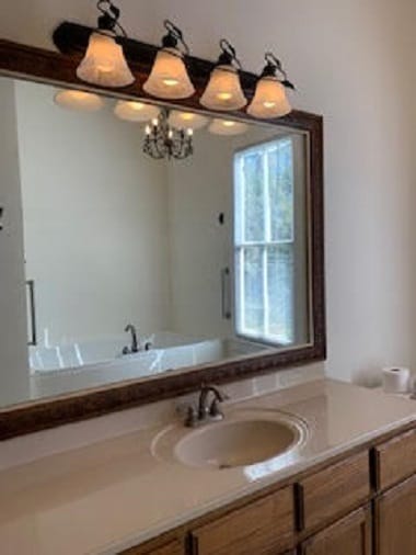 Building Photo - 8453 County Farm Rd