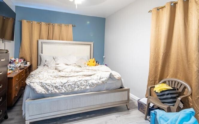 Building Photo - 1230 Vine St