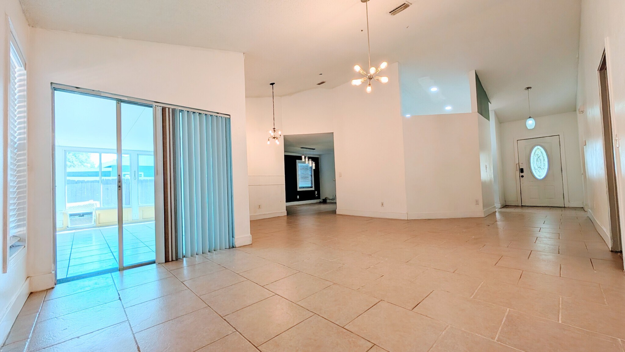 Building Photo - 12020 Fruitwood Dr