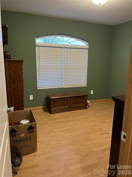 Building Photo - 607 Jane Sowers Rd