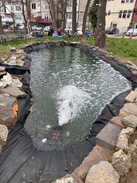 Building Photo - 5719 N Park Ave