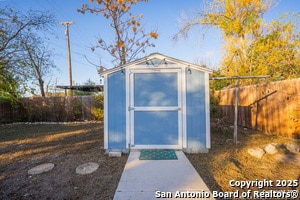 Building Photo - 235 Odell St