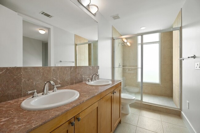 Building Photo - 500 Seawall Blvd