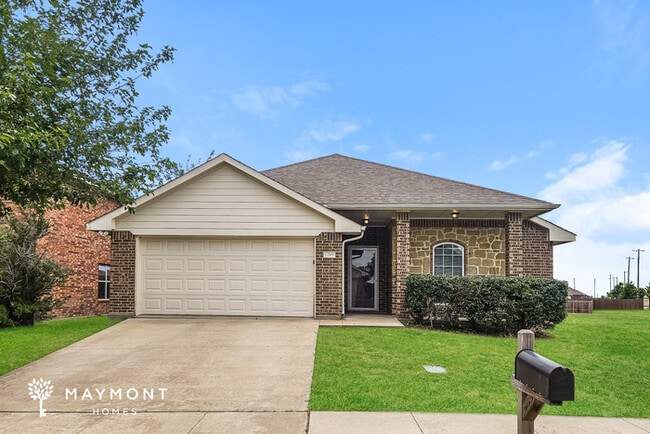 Building Photo - 1209 Vicksburg Dr