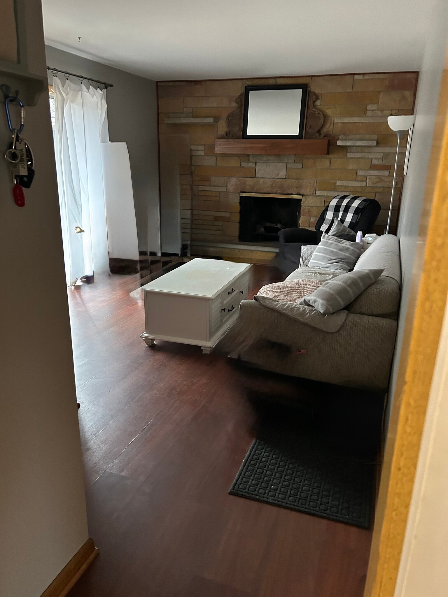 Building Photo - 2010 Richard St