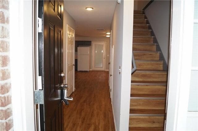 Primary Photo - 2899 Meridian Pl