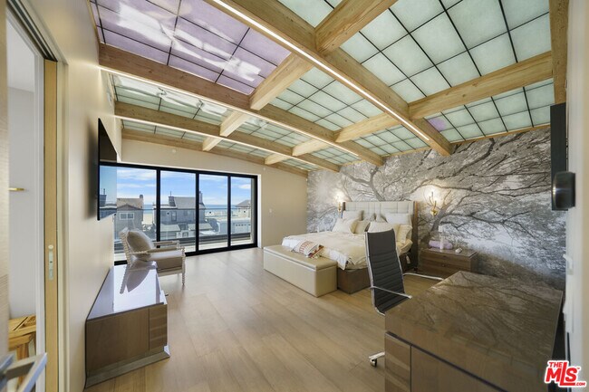 Building Photo - 1500 Ocean Dr