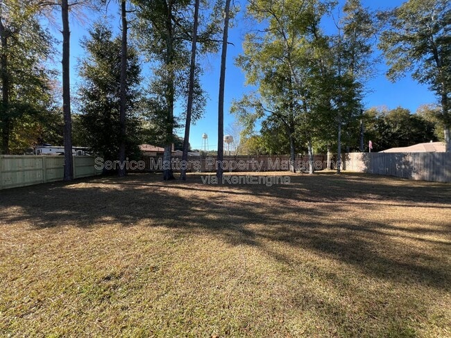 Building Photo - 5955 Parsonage Cir