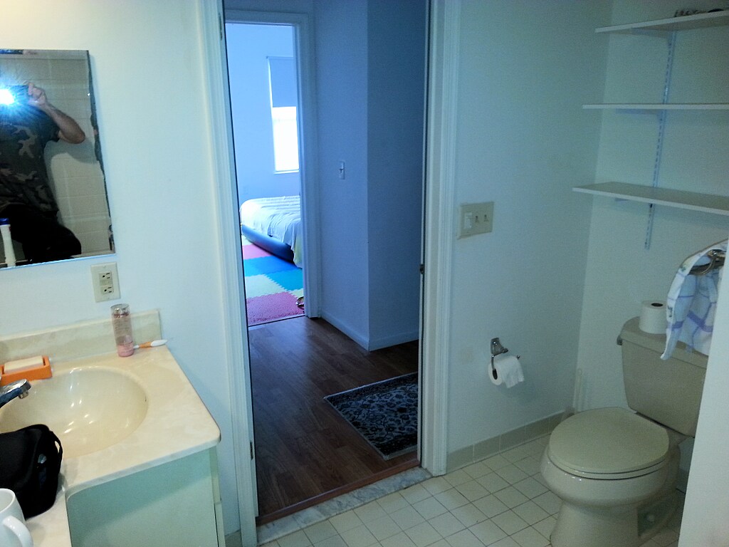 Building Photo - 707 Eagles Chase Dr