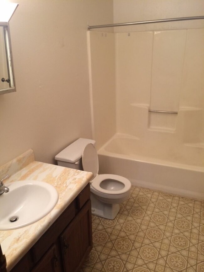 Building Photo - 6839-6841 Woodlake
