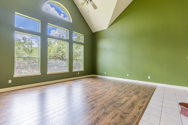 Building Photo - 1806 Three Forks