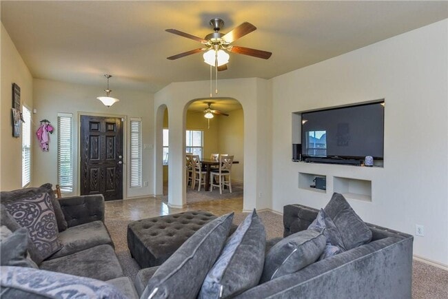 Building Photo - Lovely Home in NORTH FORT WORTH!