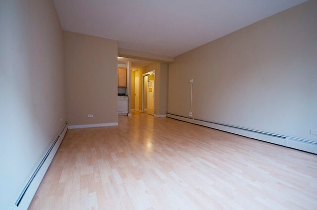 Building Photo - 1575 Oak