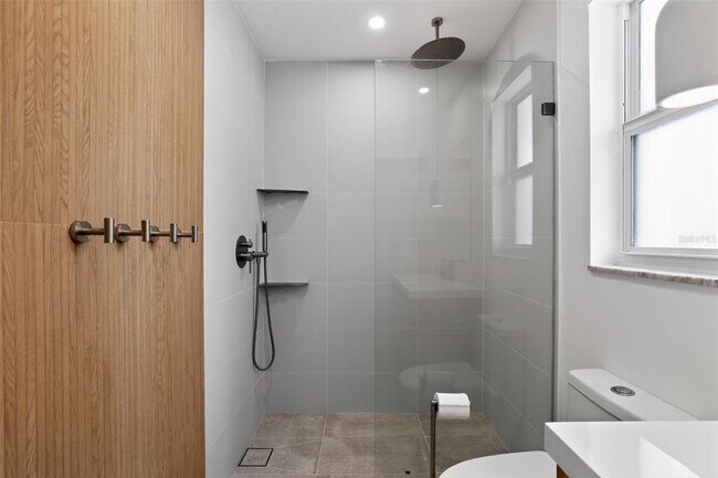 Building Photo - 13940 Antigua Dr