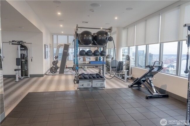 Building Photo - 1Bd/1Ba Seattle Condo