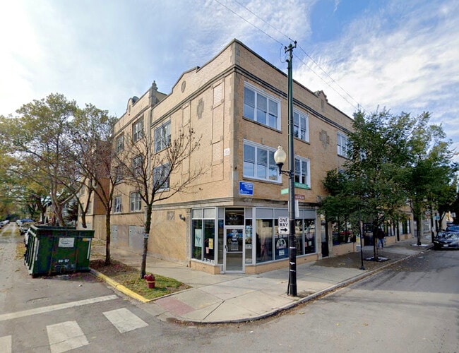 Primary Photo - 3110 N Milwaukee Ave