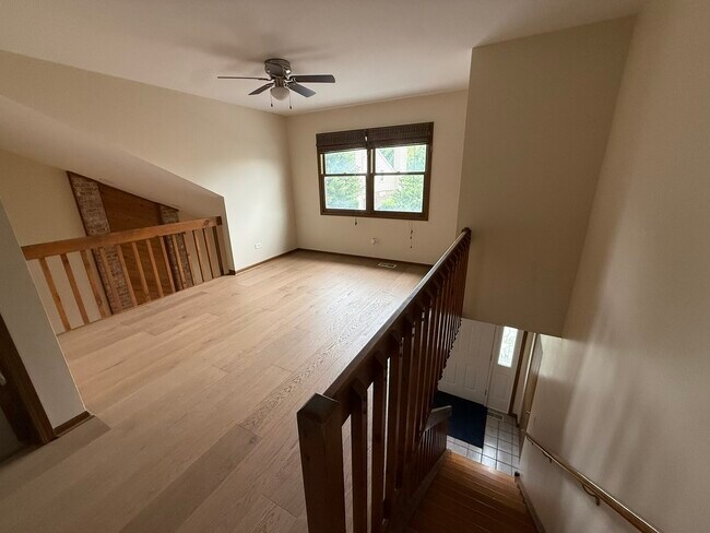 Building Photo - 15546 Whitehall Ln