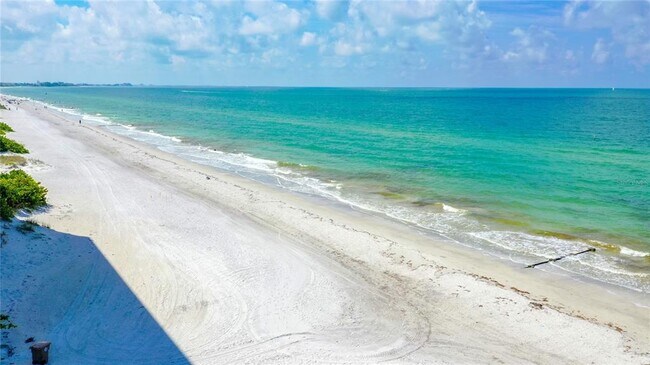 Building Photo - 15462 Gulf Blvd