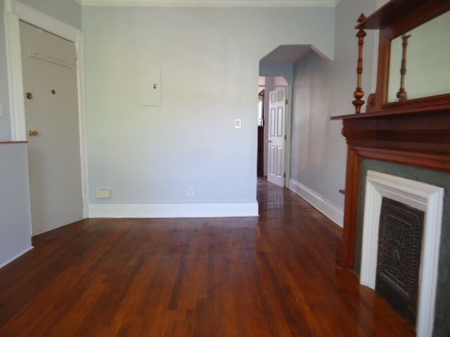 Building Photo - 473 Halsey St