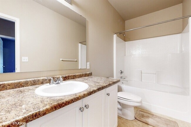 Building Photo - 322 Stockton Ridge