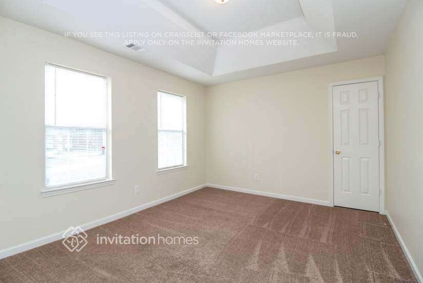 Building Photo - 7145 Pinecone Way