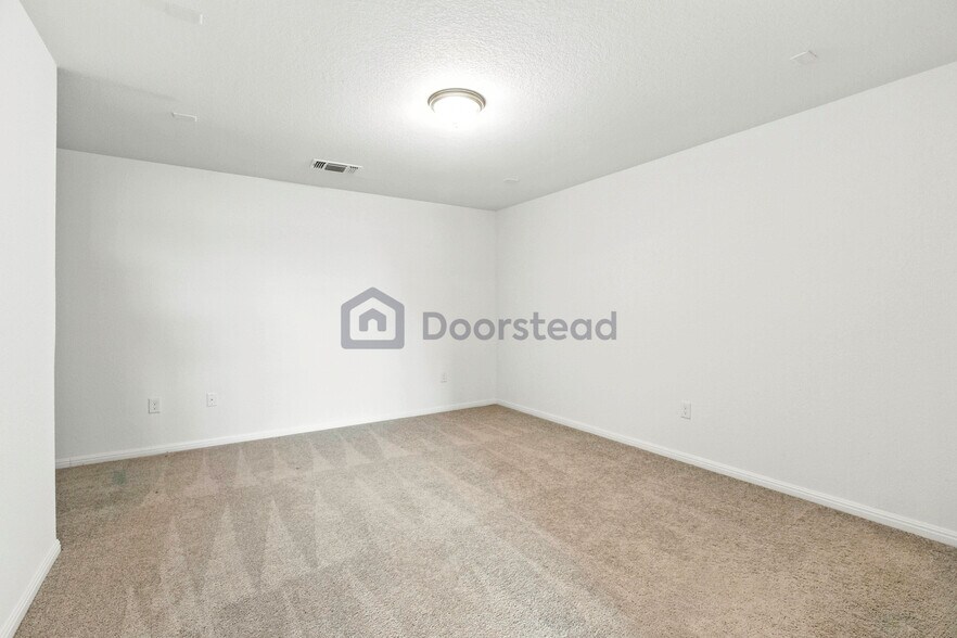Building Photo - 146 Dogvane Cir