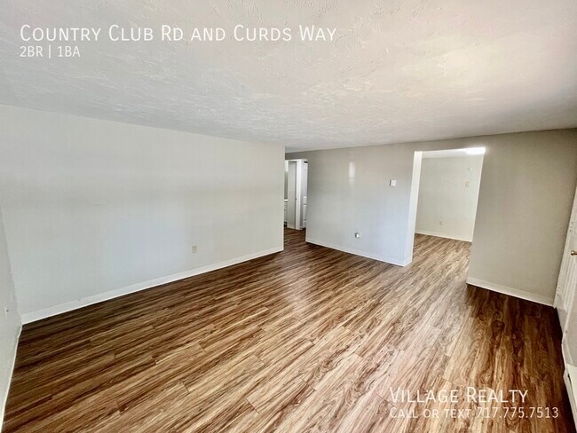 Building Photo - 671 Country Club Rd