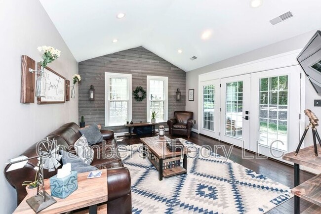 Building Photo - 6412 Gristmill Square Trce