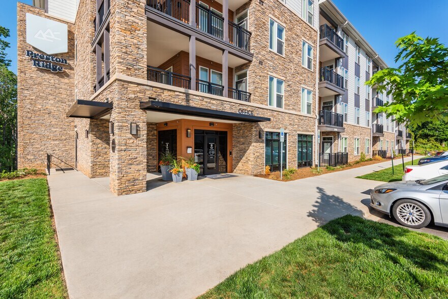 Preston Ridge 2001 Startown Rd Hickory NC 28602 Apartment Finder