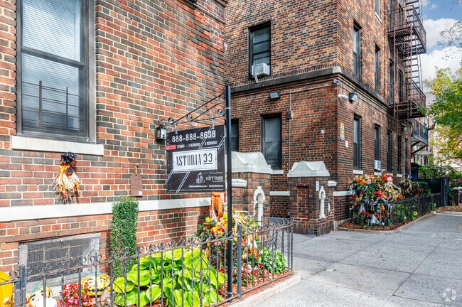 Building Photo - 32-86 33rd St