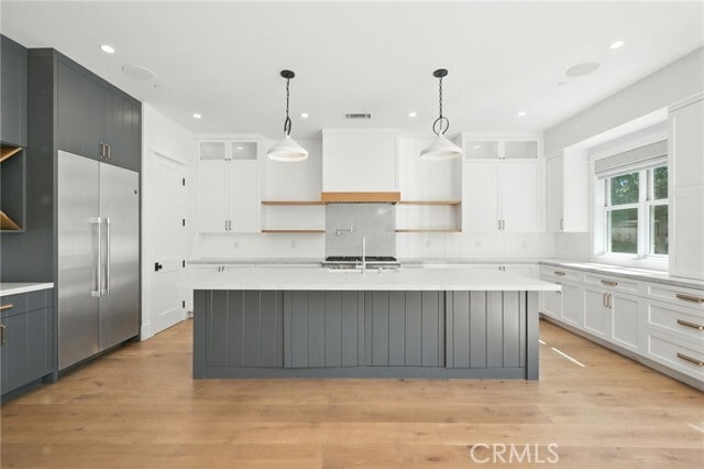 Building Photo - 391 La Perle Pl