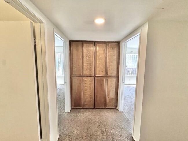 Building Photo - COMING SOON: BIG College Area Townhome 4 Bed / 2.5 Bath garage, AC, pool, W/D