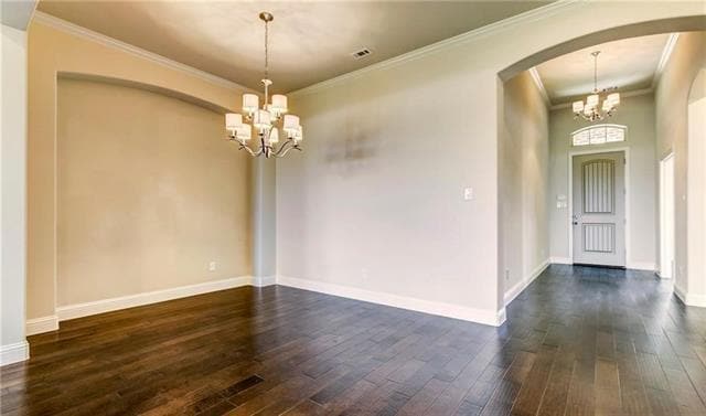 Building Photo - 905 Overton Ave