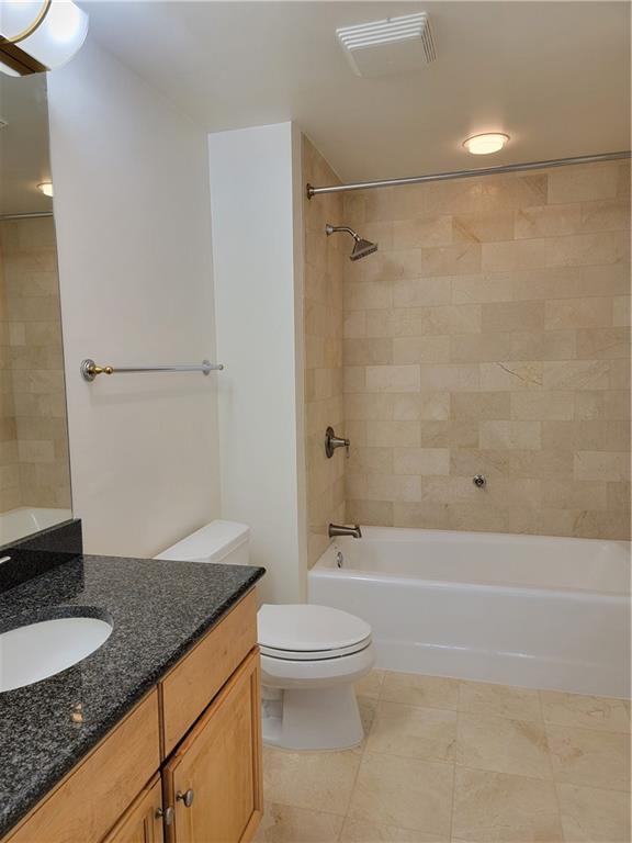 Building Photo - 195 14th St NE