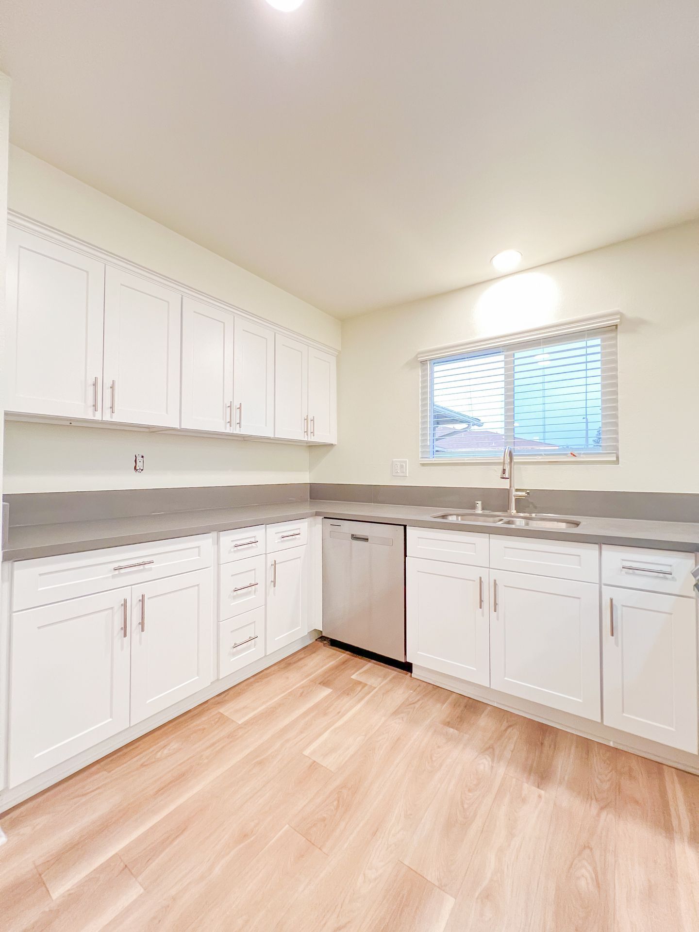 Building Photo - 2703 N Dell St